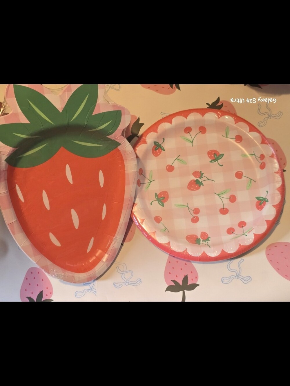 Strawberry & Cherry Decor Paper Plate 2 Pk Set.(16ct Total) NEW